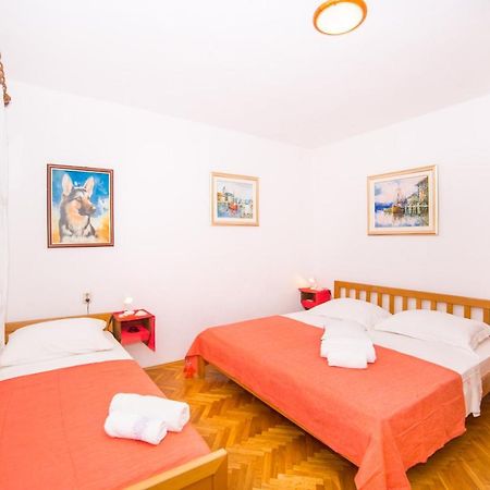 Apartment With Sea View Close To The Beach Promajna Kültér fotó